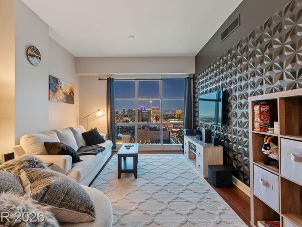 150 Las Vegas Boulevard , Unit 1608, Las Vegas, NV 89101