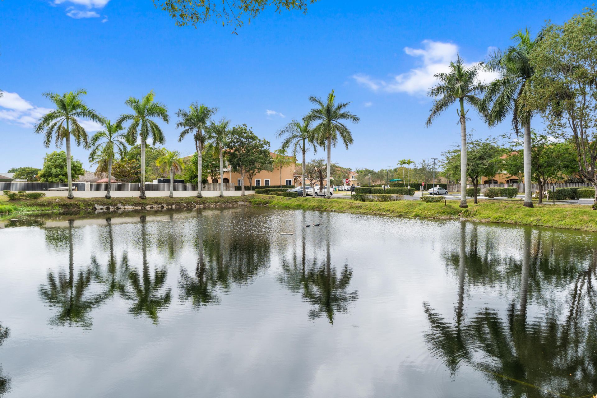 6195 Rock Island Road, Unit 302, Tamarac, FL 33319 Photo