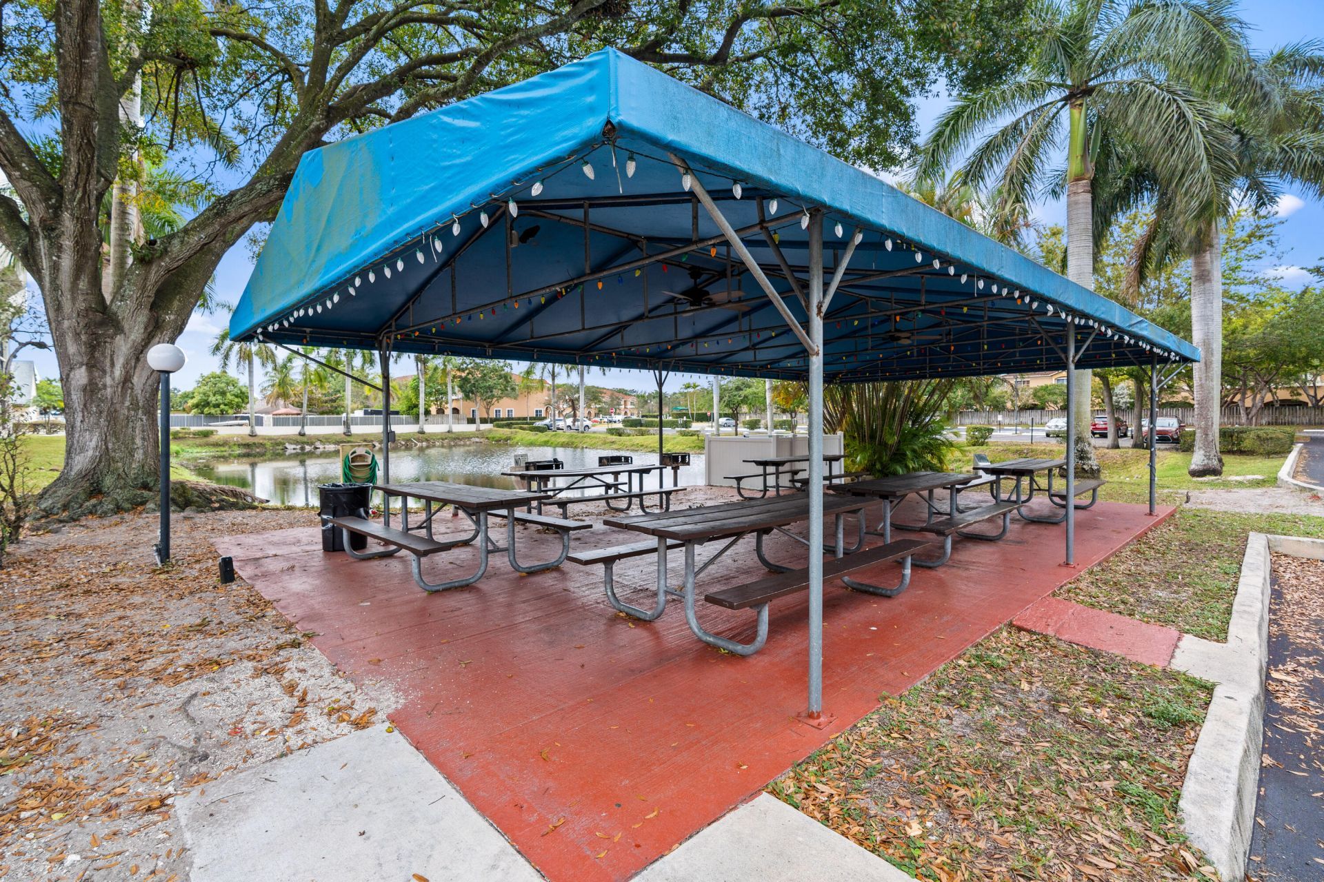 6195 Rock Island Road, Unit 302, Tamarac, FL 33319 Photo