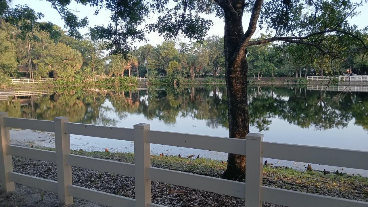 6195 Rock Island Road, Unit 302, Tamarac, FL 33319 Photo