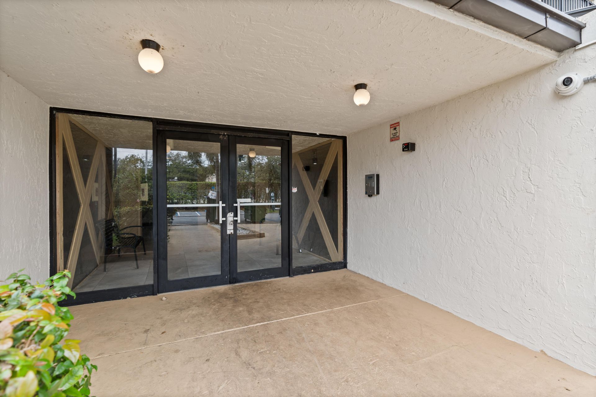 6195 Rock Island Road, Unit 302, Tamarac, FL 33319 Photo