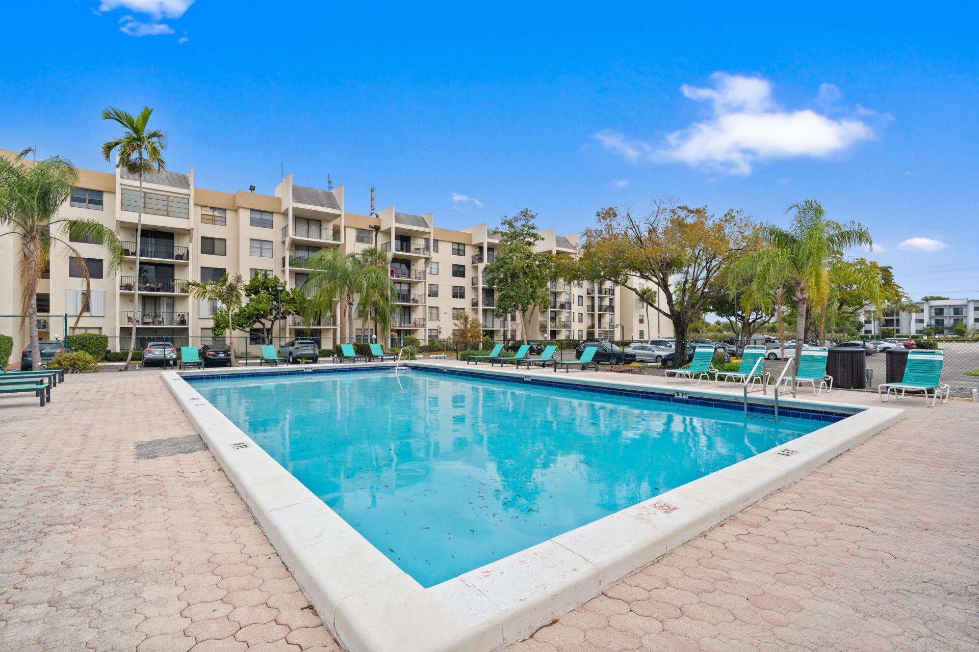 6195 Rock Island Road, Unit 302, Tamarac, FL 33319 Photo