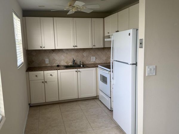 137 Fanshaw D, Boca Raton, FL 33434