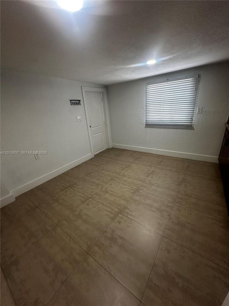 18560 SW 128th Ave , Unit B, Miami, FL 33177 Photo