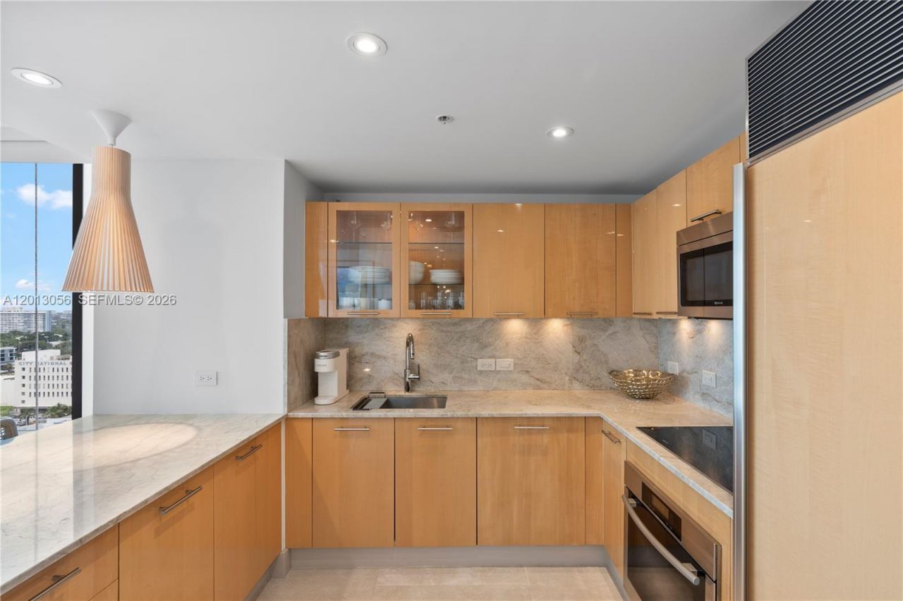 6899 Collins Ave , Unit 1604, Miami Beach, FL 33141 Photo