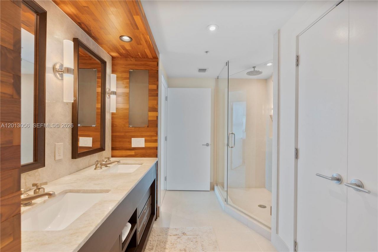 6899 Collins Ave , Unit 1604, Miami Beach, FL 33141 Photo