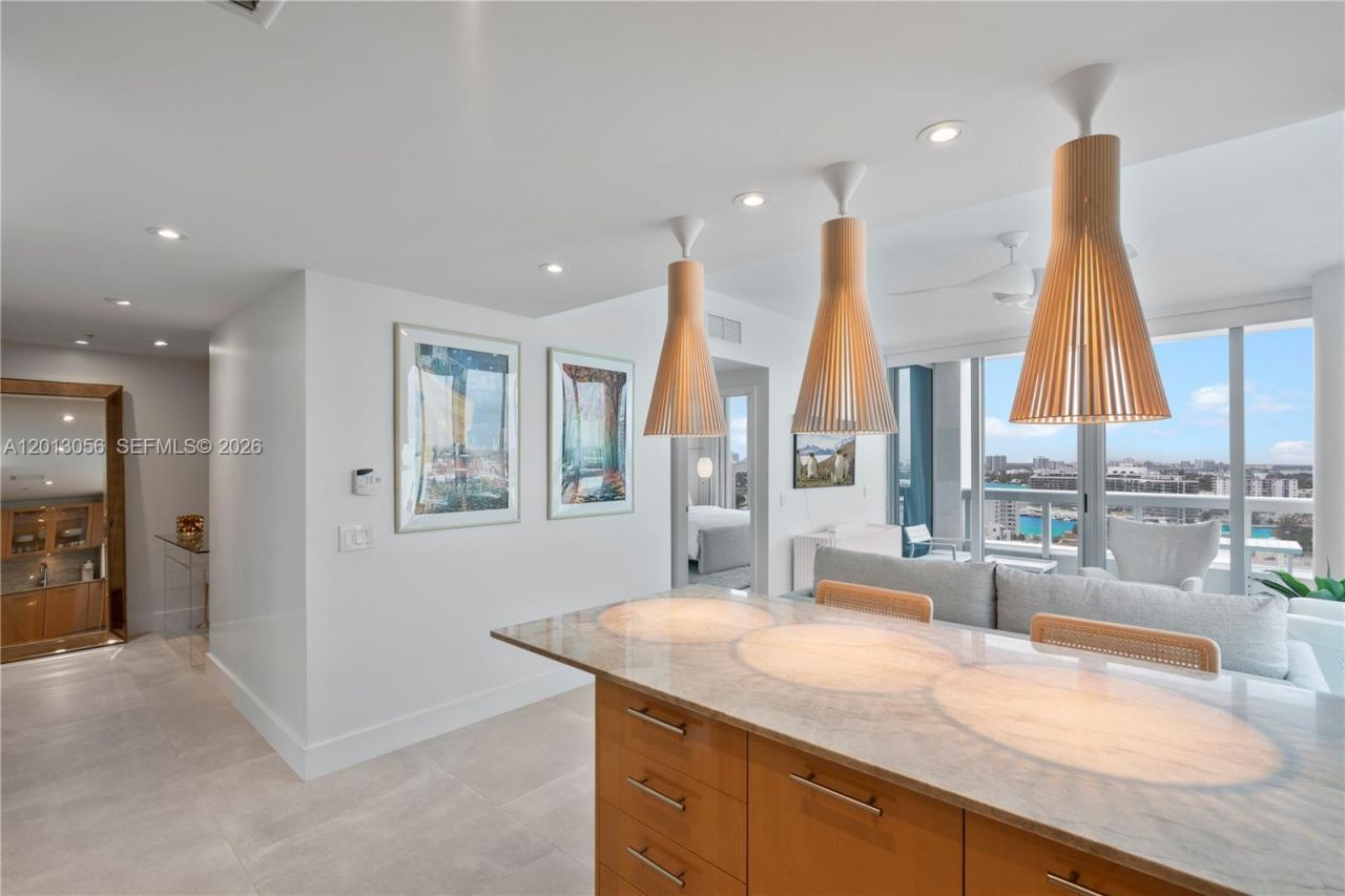 6899 Collins Ave , Unit 1604, Miami Beach, FL 33141 Photo