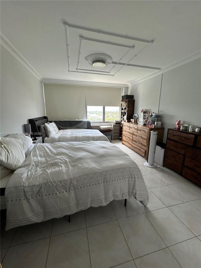 7441 Wayne Ave , Unit 7J, Miami Beach, FL 33141 Photo