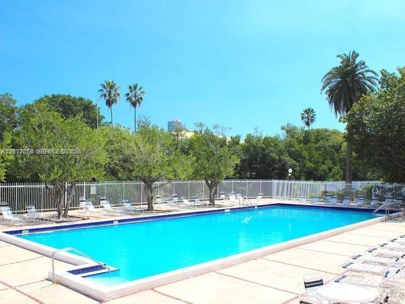 7441 Wayne Ave , Unit 7J, Miami Beach, FL 33141 Photo