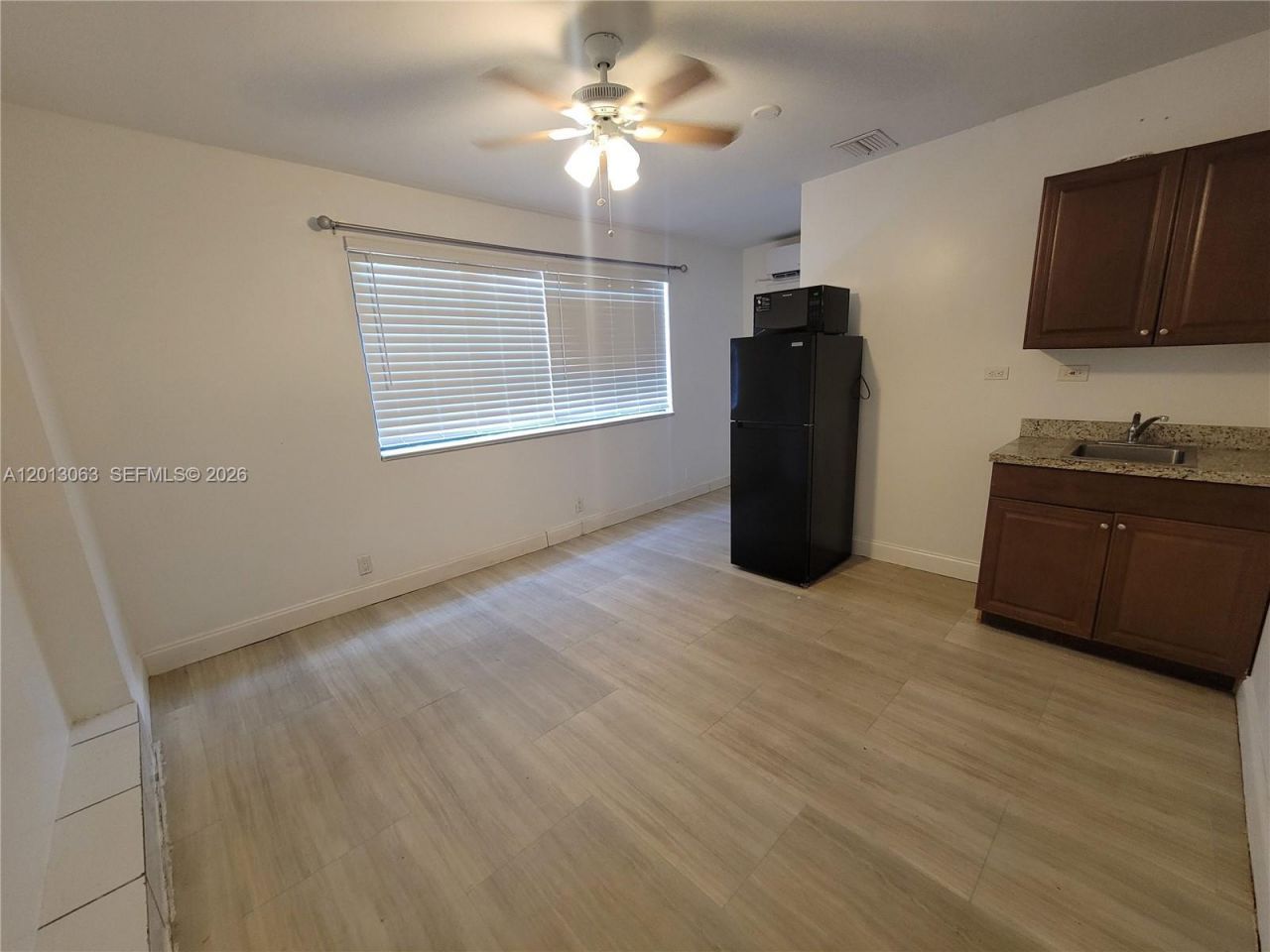 6730 Charleston St , Unit B-2, Hollywood, FL 33024 Photo