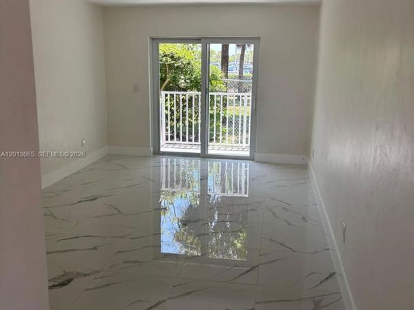 4298 NW South Tamiami Canal Dr , Unit 4, Miami, FL 33126
