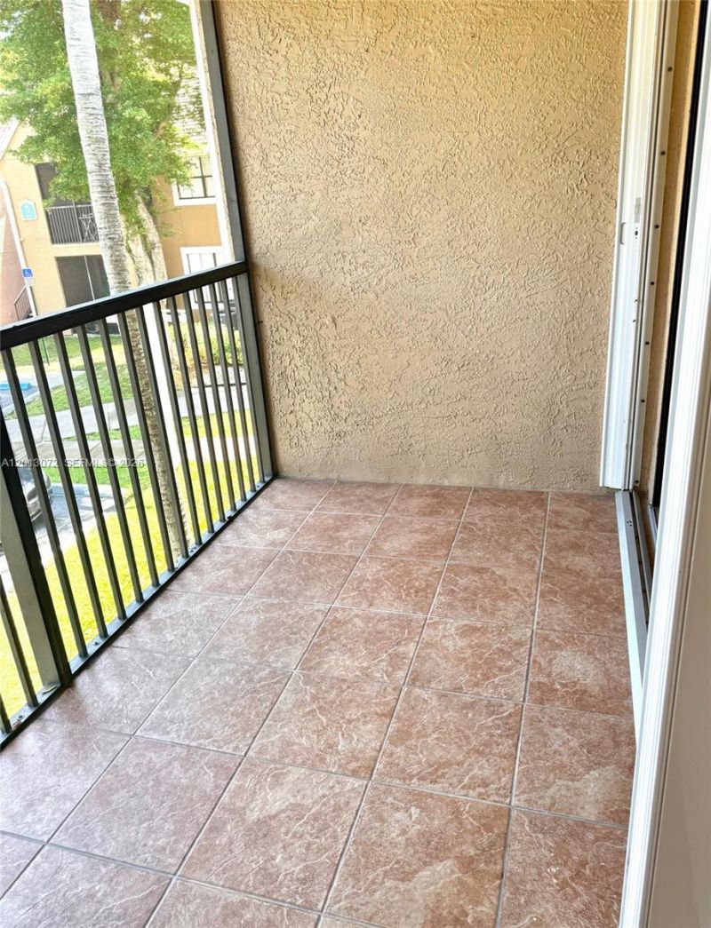 15560 SW 106th Ln, Unit 1302, Miami, FL 33196 Photo