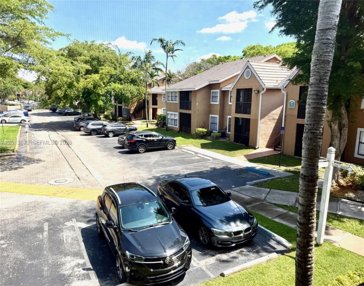15560 SW 106th Ln, Unit 1302, Miami, FL 33196 Photo