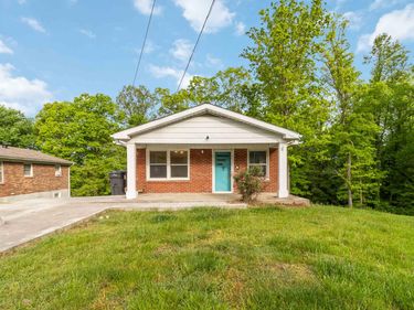 416 Oaklawn Circle, Corbin, KY 40701