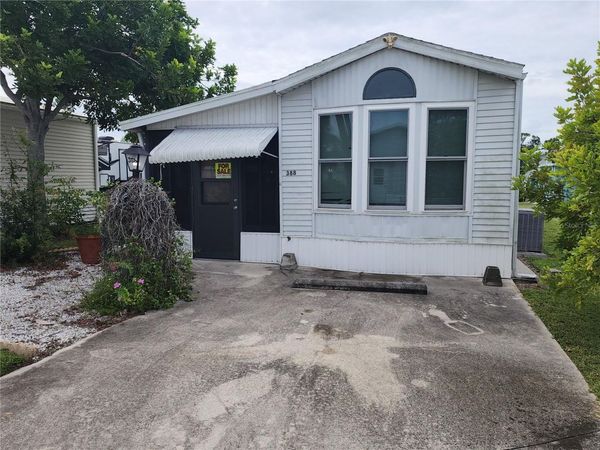 1674 UNIVERSITY PARKWAY , Unit 388, SARASOTA, FL 34243