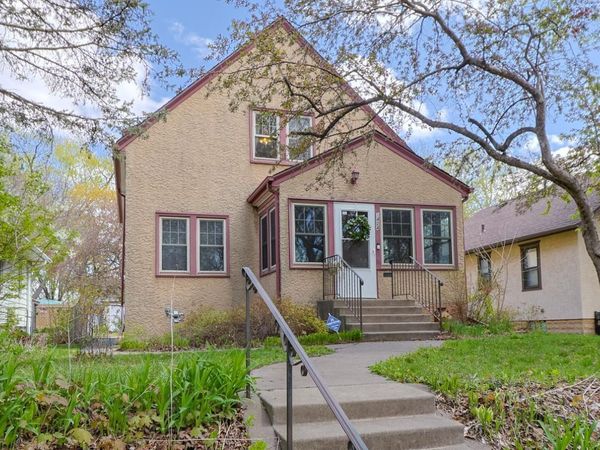 1424 Edgerton Street, Saint Paul, MN 55101