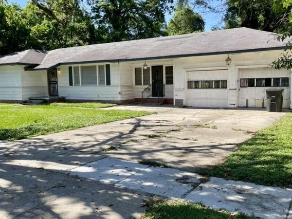 3333 Byron St, Baton Rouge, LA 70805
