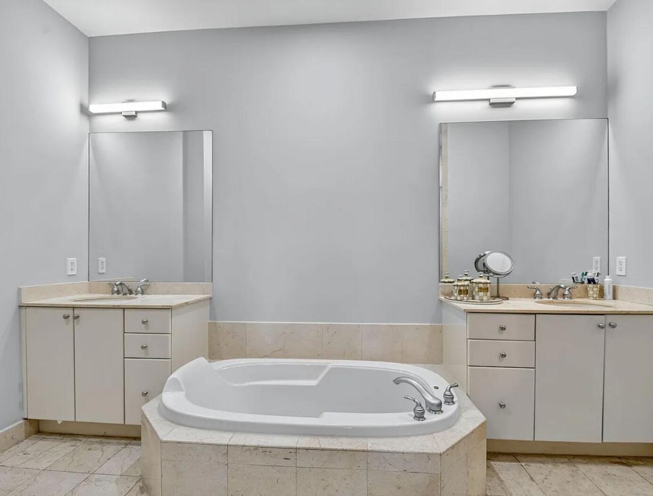 801 S Olive Avenue, Unit 408, West Palm Beach, FL 33401 Photo