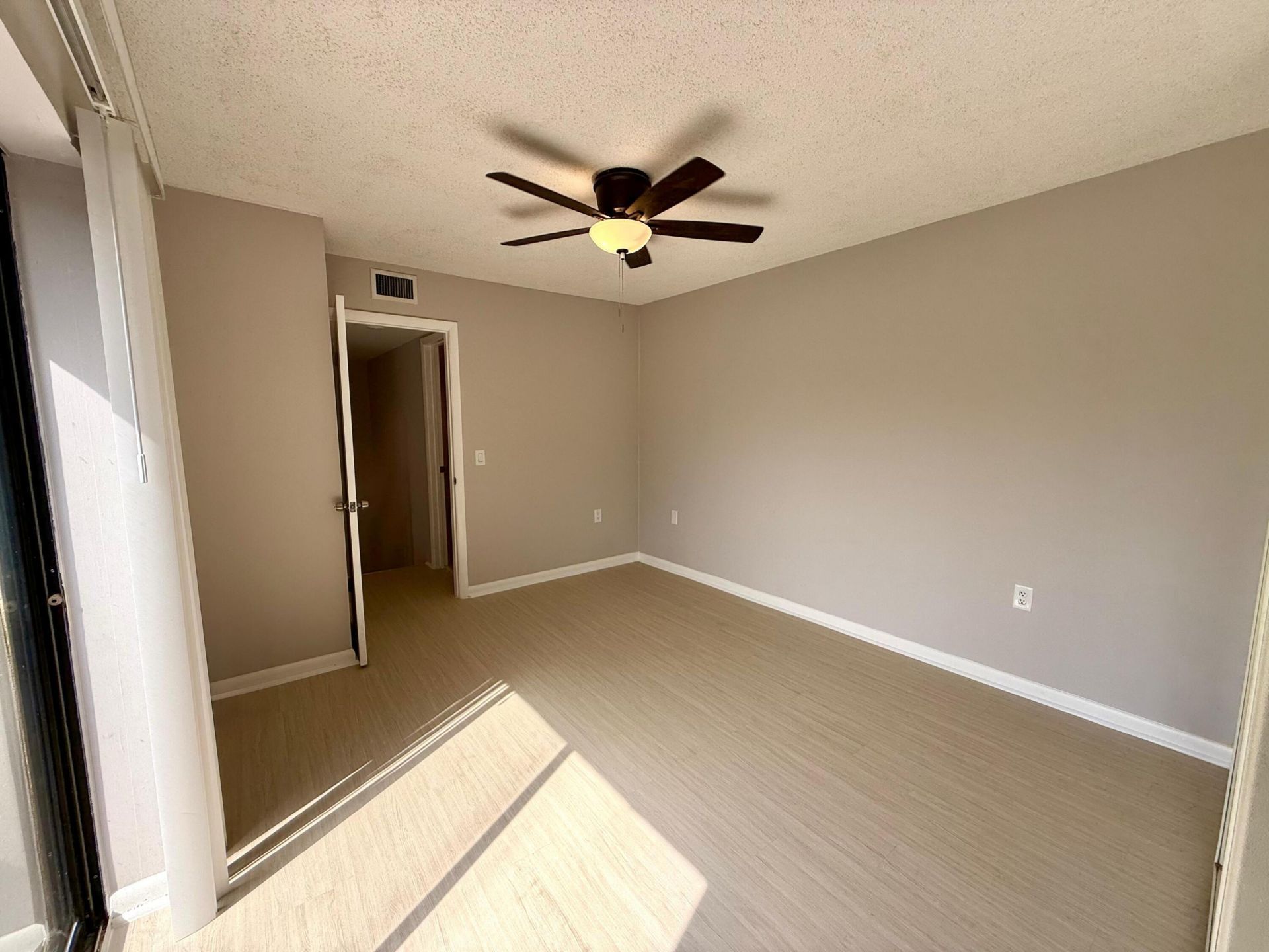 3217 32nd Way, West Palm Beach, FL 33407 Photo