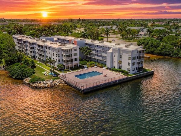 1820 New Palm Way, Unit 308, Boynton Beach, FL 33435