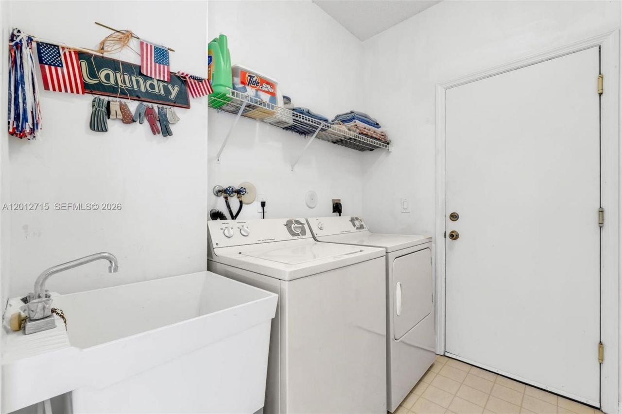18081 SW 33rd St, Miramar, FL 33029 Photo
