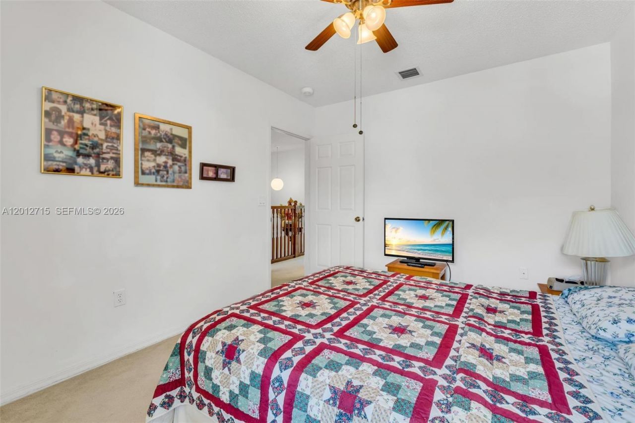 18081 SW 33rd St, Miramar, FL 33029 Photo