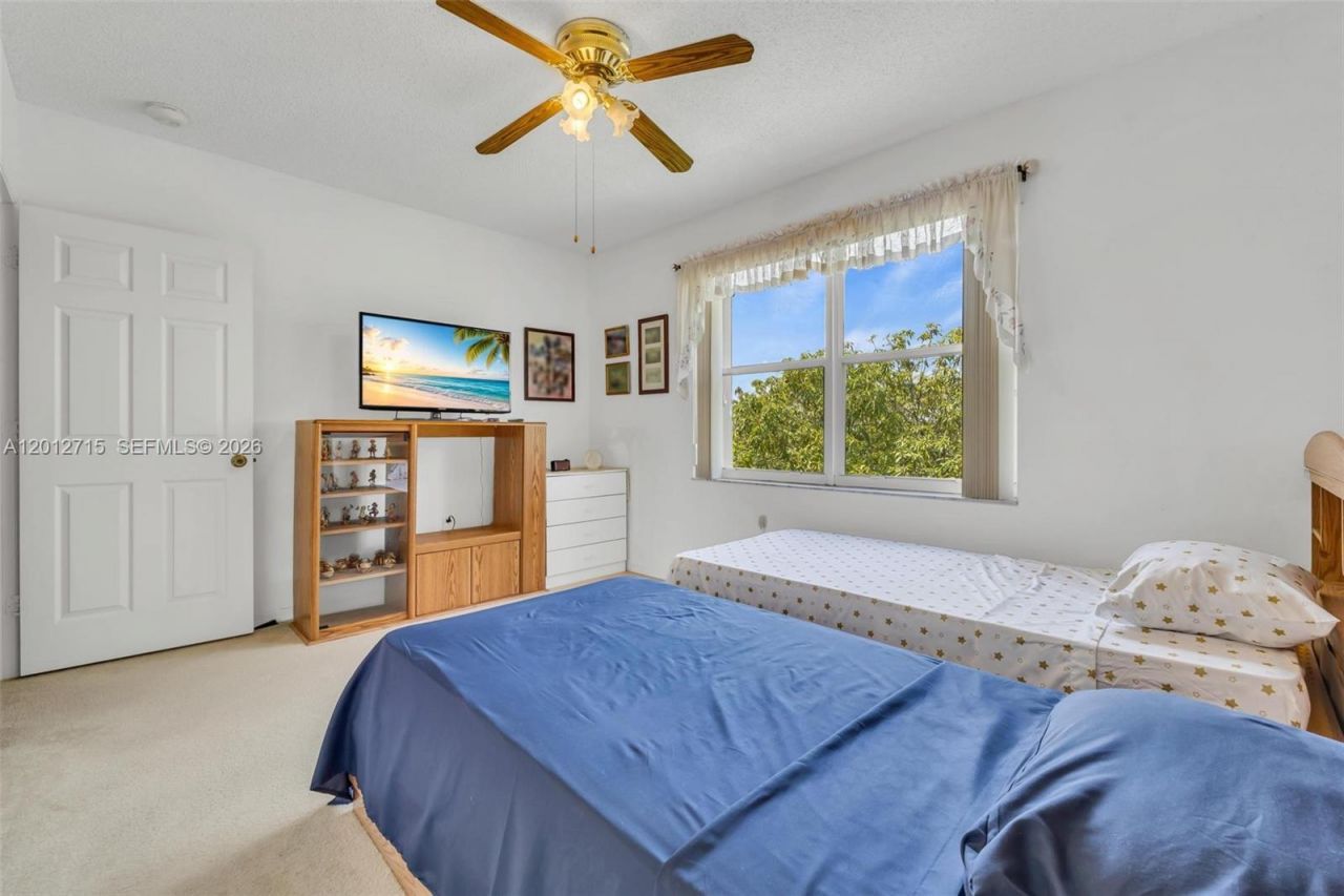 18081 SW 33rd St, Miramar, FL 33029 Photo