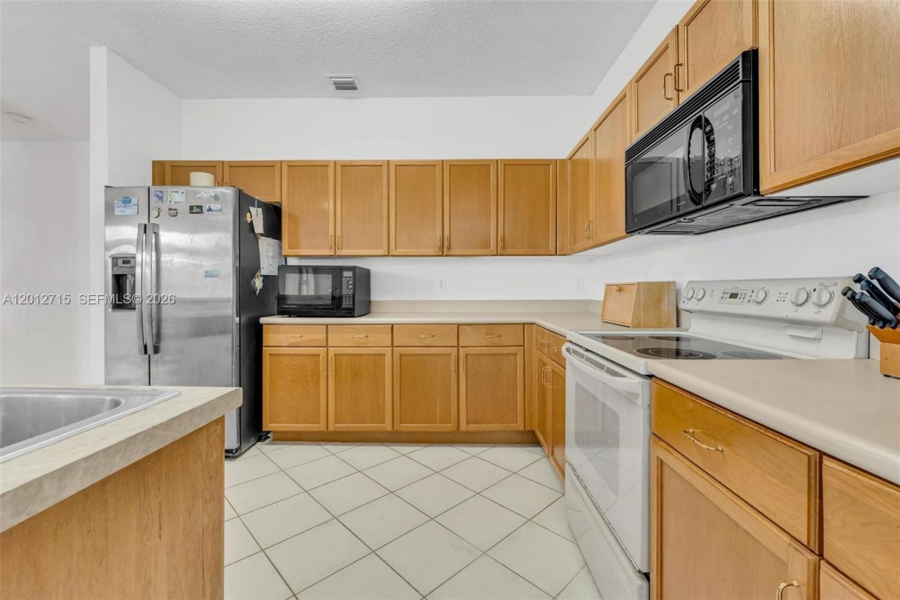 18081 SW 33rd St, Miramar, FL 33029 Photo