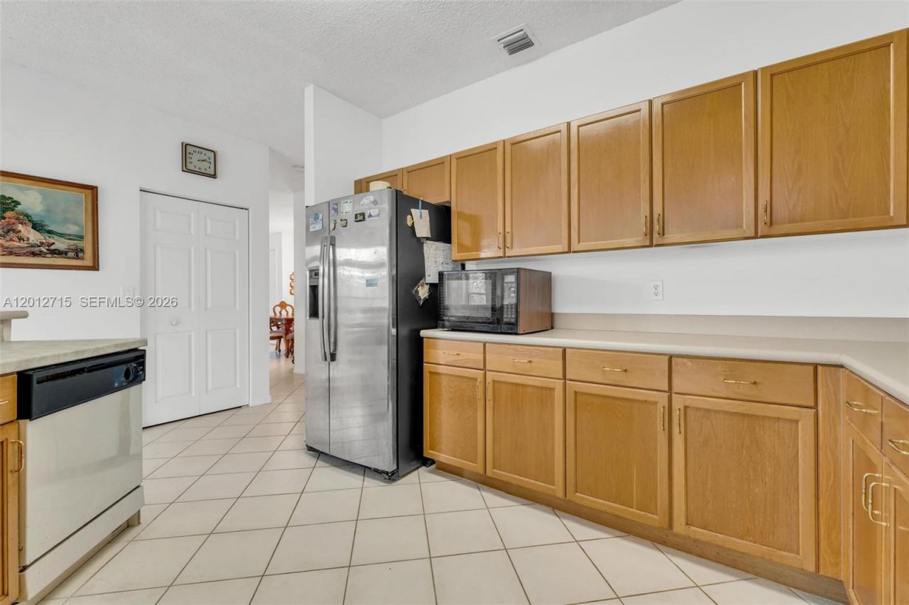 18081 SW 33rd St, Miramar, FL 33029 Photo