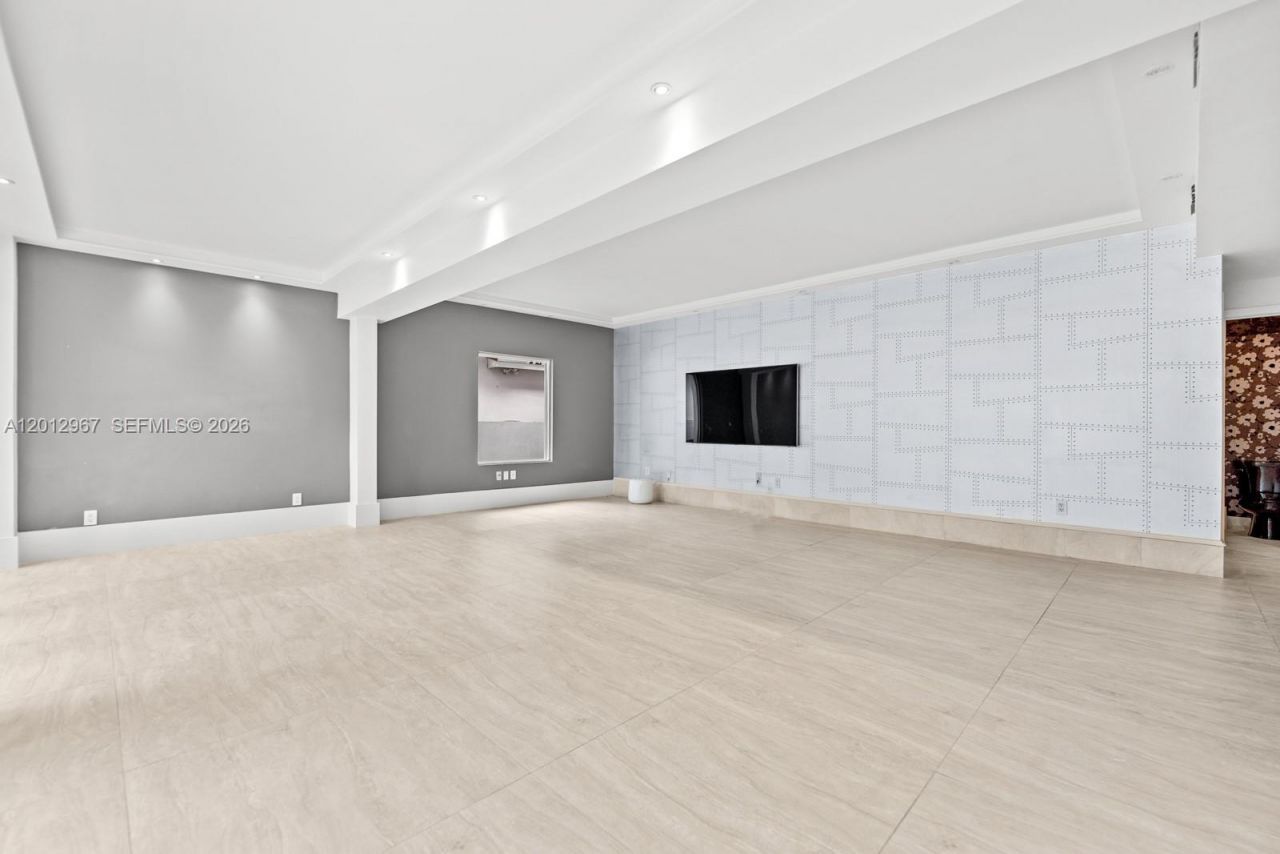 1830 Chucunantah Rd , Unit ., Miami, FL 33133 Photo