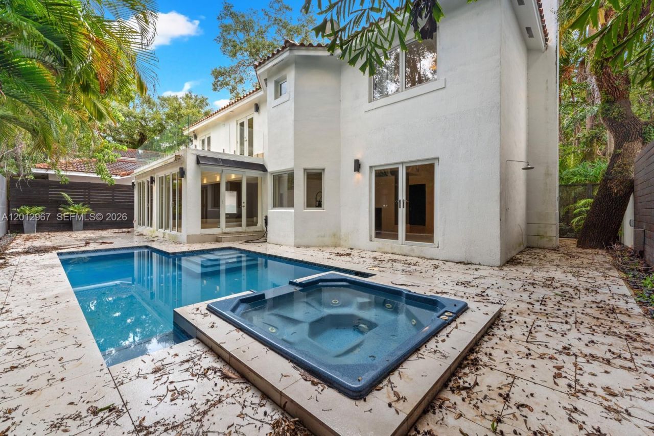 1830 Chucunantah Rd , Unit ., Miami, FL 33133 Photo