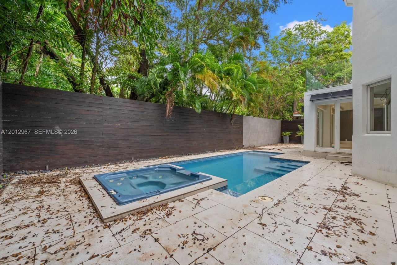 1830 Chucunantah Rd , Unit ., Miami, FL 33133 Photo