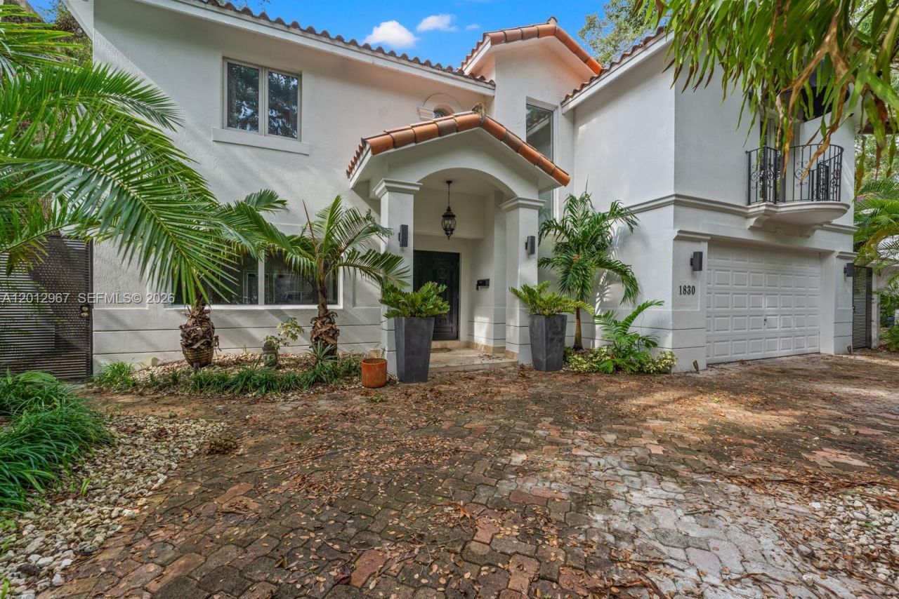 1830 Chucunantah Rd , Unit ., Miami, FL 33133 Photo