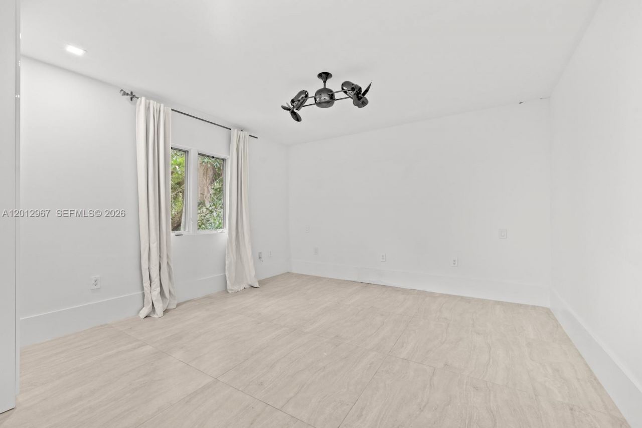 1830 Chucunantah Rd , Unit ., Miami, FL 33133 Photo