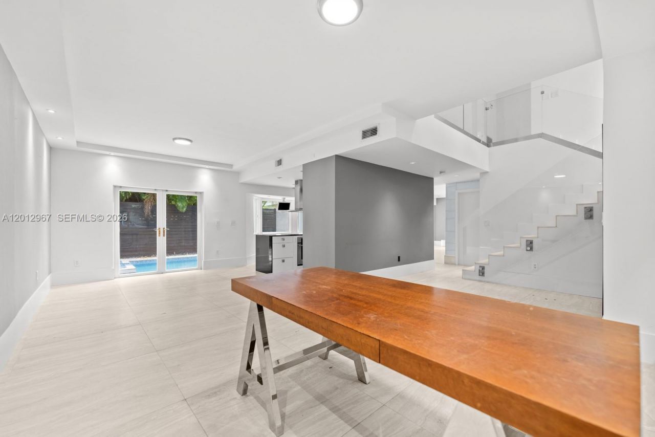 1830 Chucunantah Rd , Unit ., Miami, FL 33133 Photo