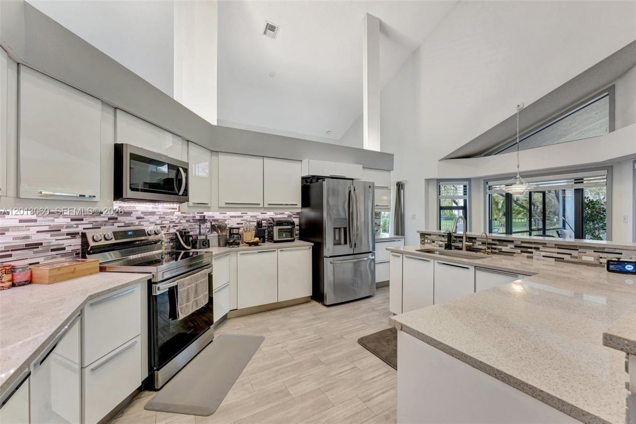10325 NW 6th St, Coral Springs, FL 33071 Photo
