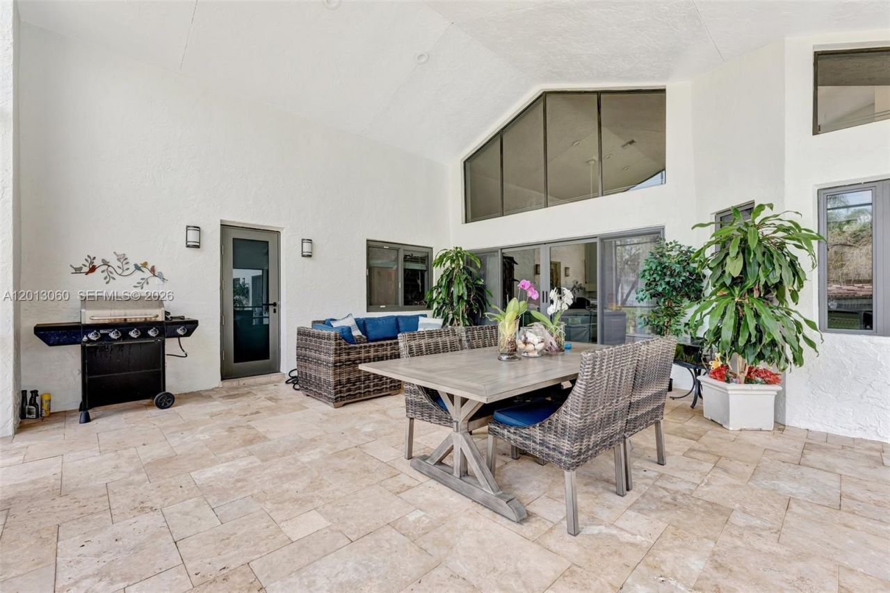10325 NW 6th St, Coral Springs, FL 33071 Photo