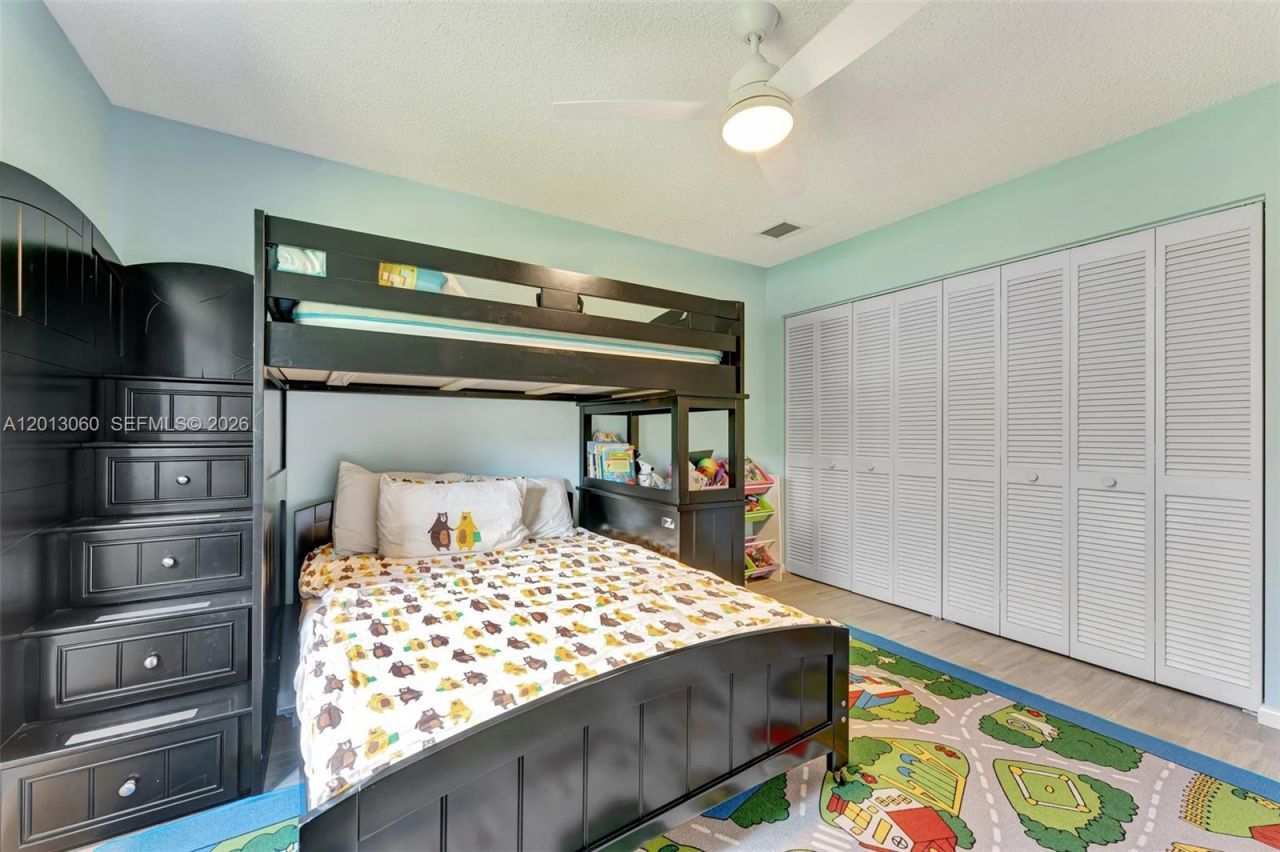10325 NW 6th St, Coral Springs, FL 33071 Photo