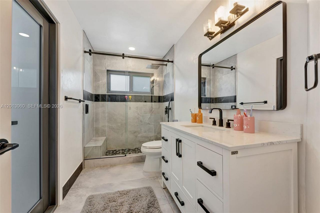 10325 NW 6th St, Coral Springs, FL 33071 Photo