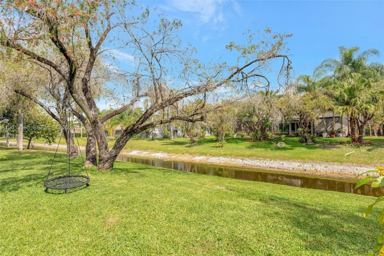 10325 NW 6th St, Coral Springs, FL 33071 Photo