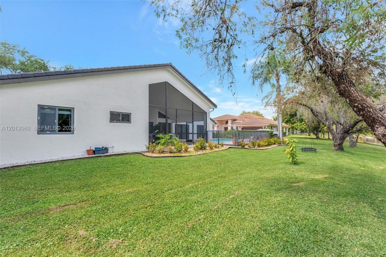 10325 NW 6th St, Coral Springs, FL 33071 Photo