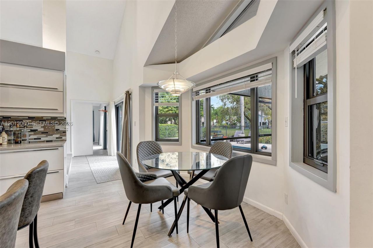10325 NW 6th St, Coral Springs, FL 33071 Photo