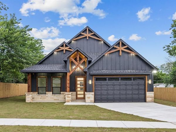 6029 Graham Street, Lake Worth, TX 76135
