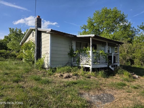 1019 Gibson Lane, LaFollette, TN 37766