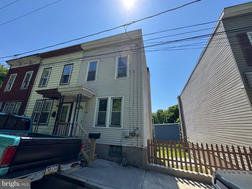 829 Fairview Street , Pottsville, PA 17901 Main Photo