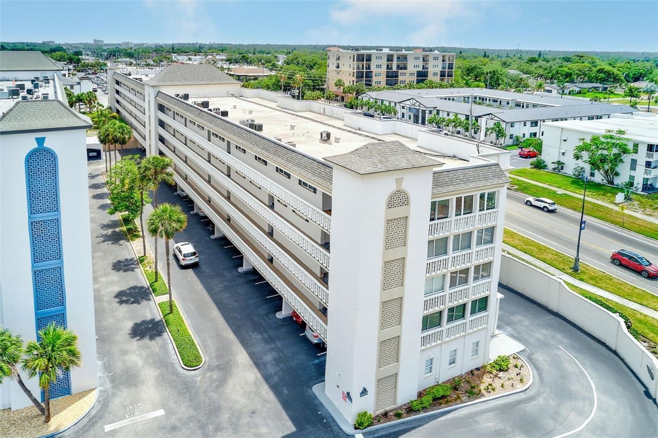 131 Bluff View Drive , Unit 401, Belleair Bluffs, FL 33770 Photo