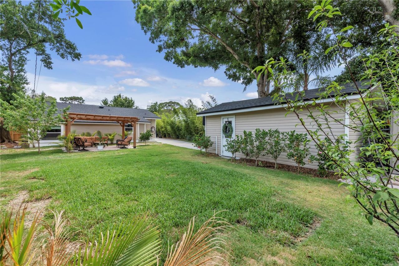 735 40th Avenue N, Saint Petersburg, FL 33703 Photo