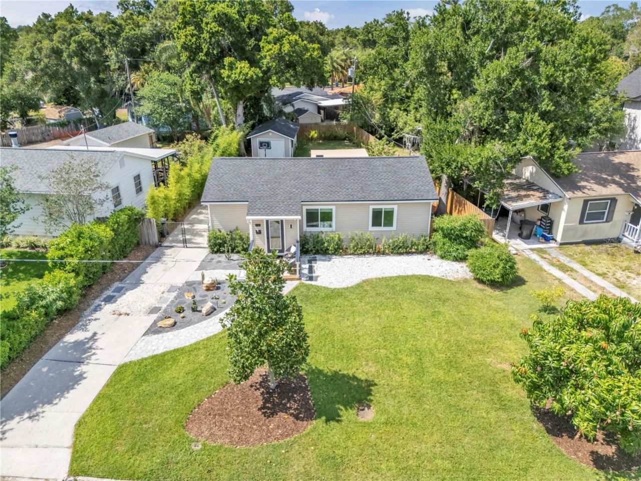 735 40th Avenue N, Saint Petersburg, FL 33703 Photo