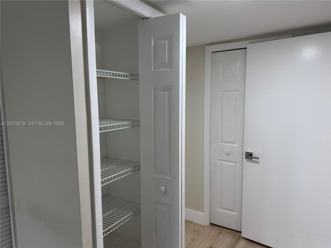 491 Racquet Club Rd , Unit 312, Weston, FL 33326 Photo