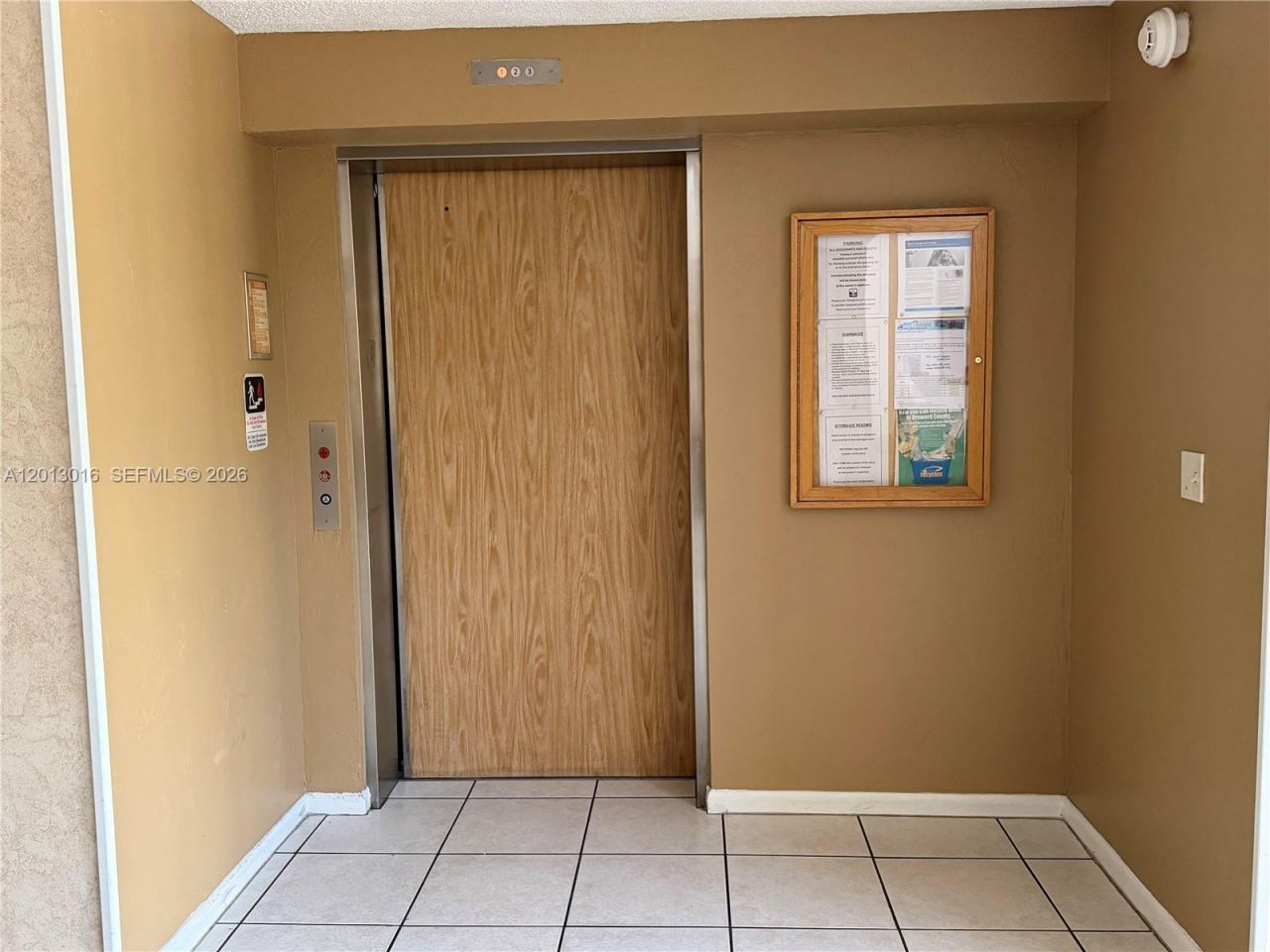 491 Racquet Club Rd , Unit 312, Weston, FL 33326 Photo